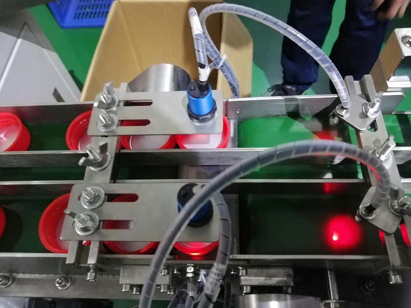塞垫机瓶盖铝箔垫片双片重叠检测